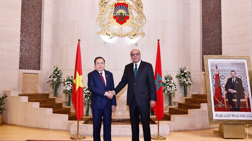 NA Chairman Tran Thanh Man, President of Moroccan House of Councillors Mohamed Ould Errachid hold talks in Rabat