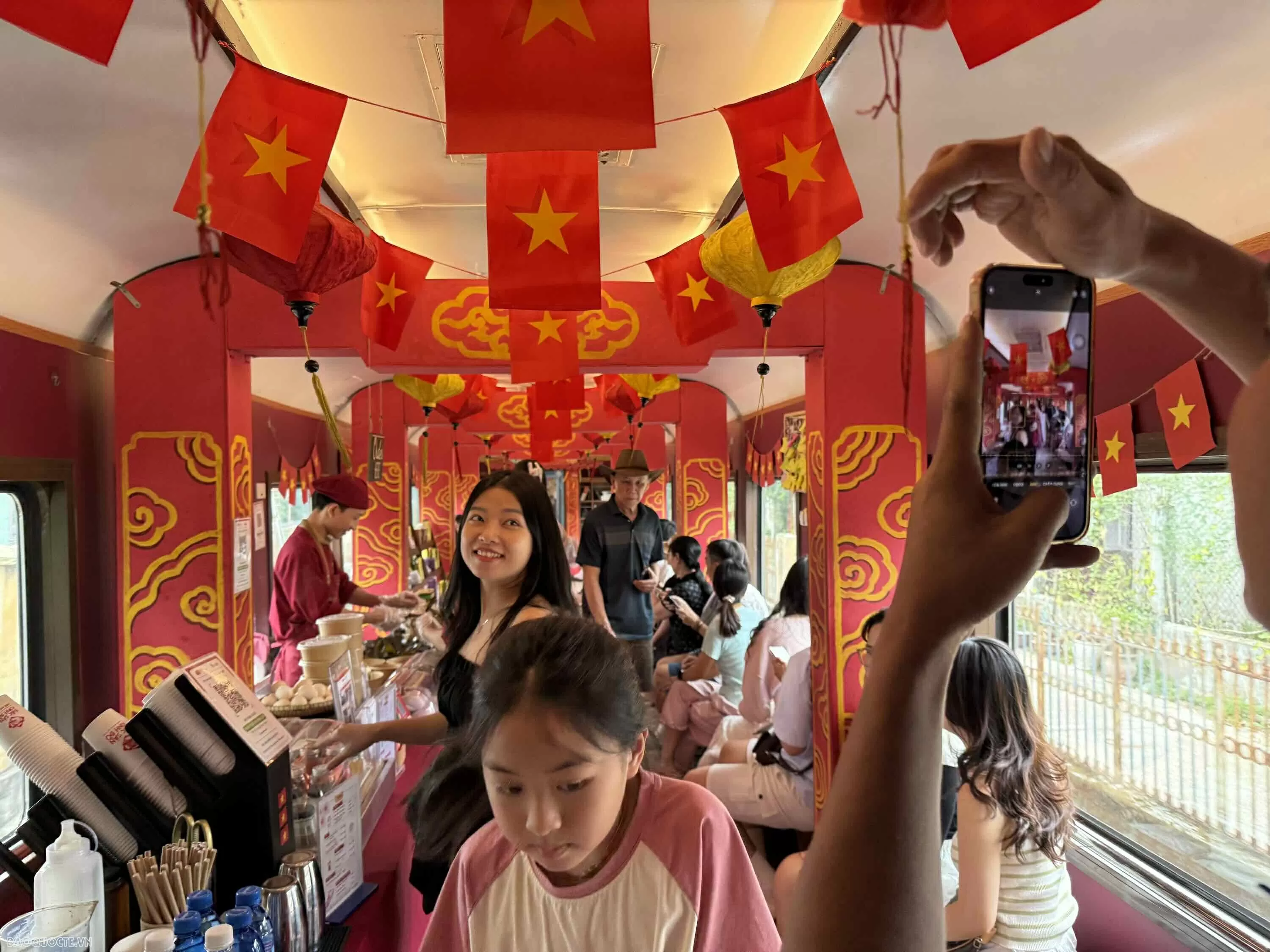 Da Nang-Hue Heritage Train: Travelling back in time to the ancient capital Da Nang-Hue Heritage Train: Travelling back in time to the ancient capital