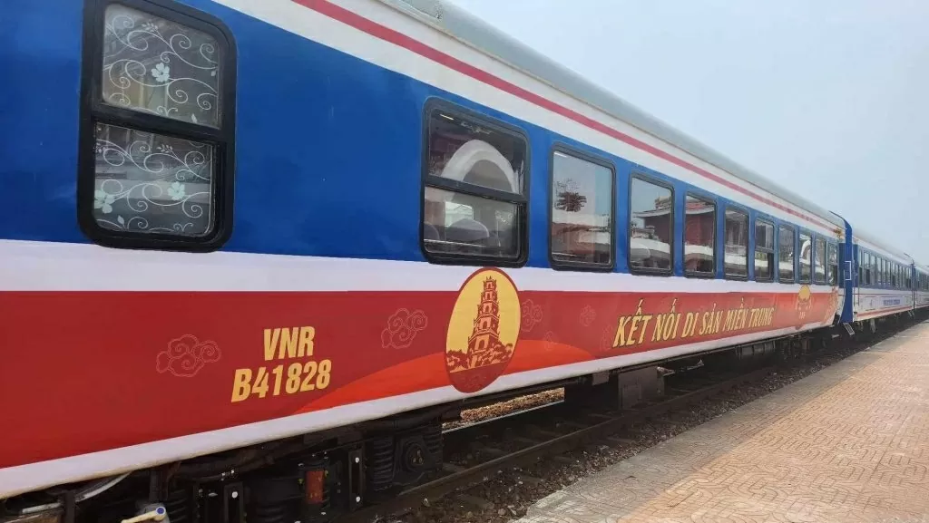 Da Nang-Hue Heritage Train: Travelling back in time to the ancient capital Da Nang-Hue Heritage Train: Travelling back in time to the ancient capital