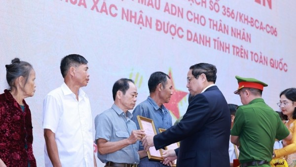 Martyr identification an order from the heart: PM Pham Minh Chinh