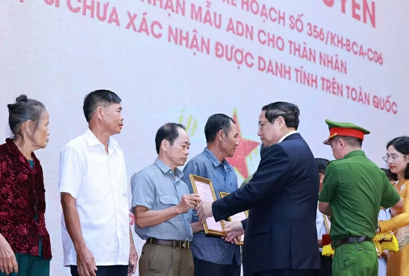 Martyr identification an order from the heart: PM Pham Minh Chinh