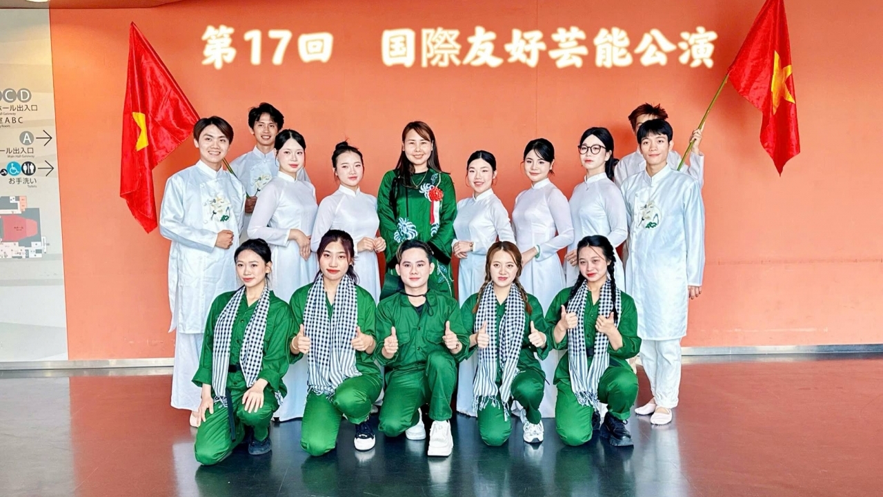 Vietnamese community participates in International Friendship Art Performance in Japan's Kansai