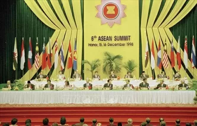 Ambassador Pham Quang Vinh: Vietnam’s identity on the 30-year journey of joining ASEAN