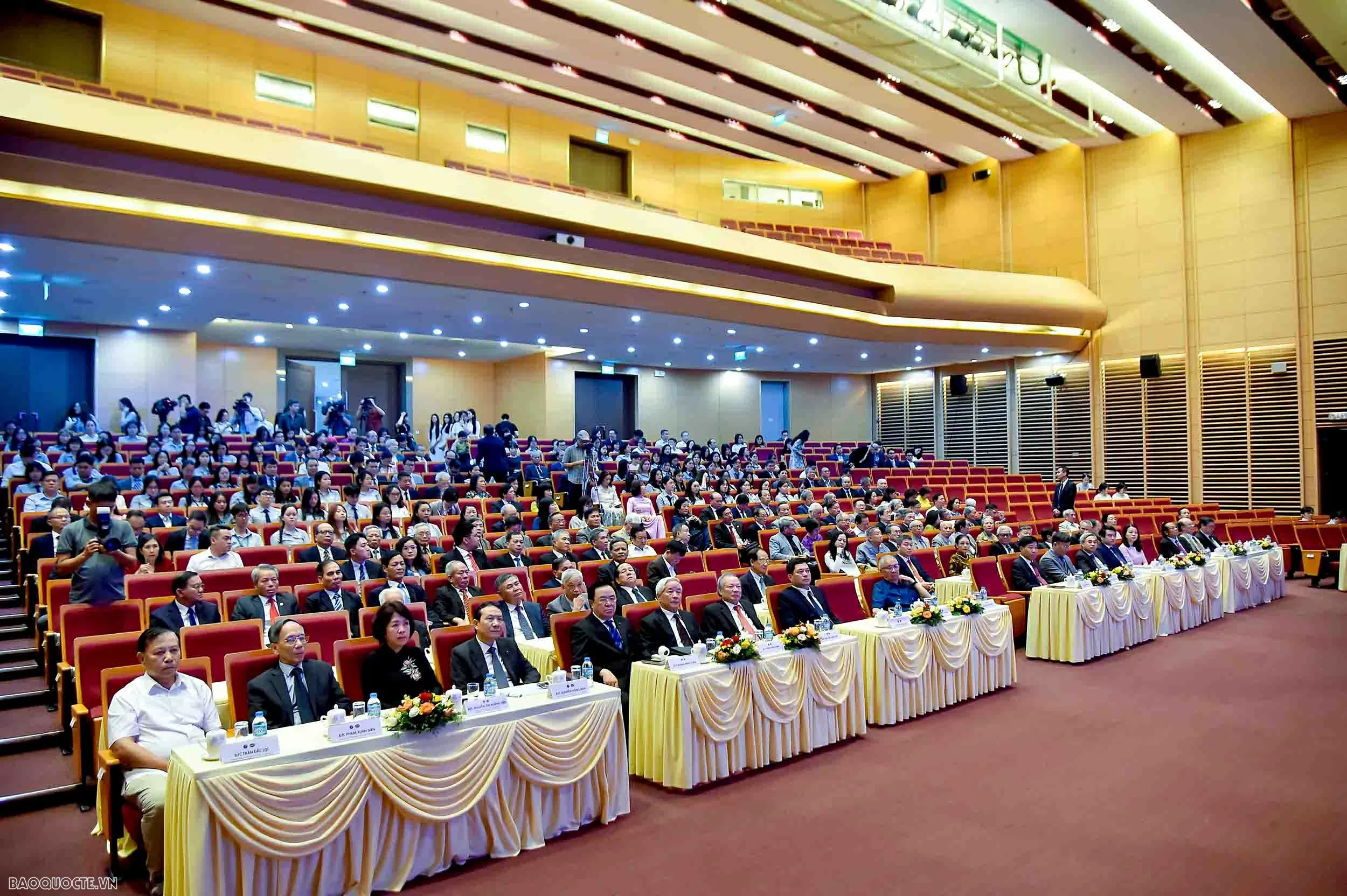 80 Years of Vietnamese Diplomacy: Learning from the Past, Aspiring to the Future, strengthening resolve for a new era