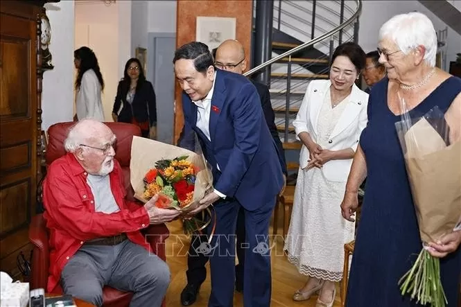National Assembly Chairman Tran Thanh Man visits Swiss friend with strong ties to Can Tho city