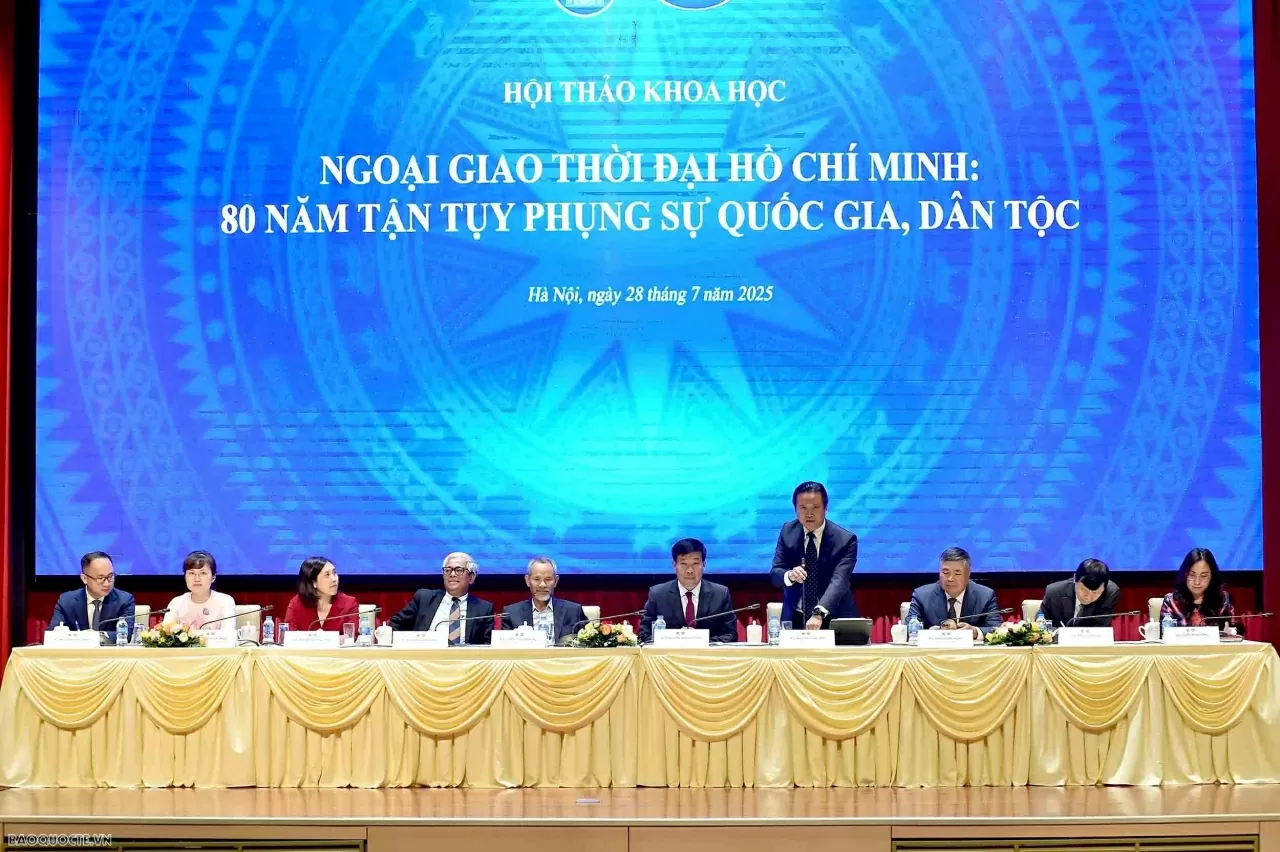 Continuing the glorious 80-year journey of Vietnams Diplomacy, leading the country into a new era Continuing the glorious 80-year journey of Vietnams Diplomacy, leading the country into a new era