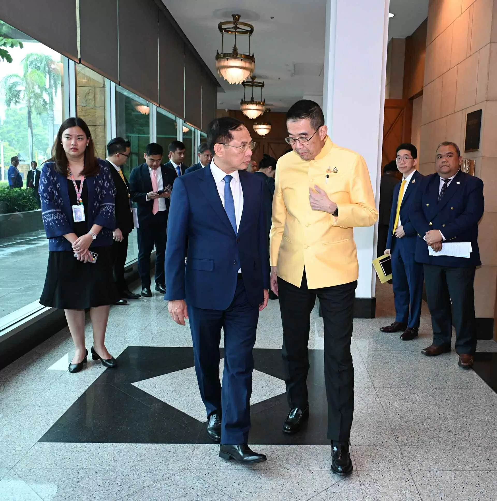Deputy PM, FM Bui Thanh Son meets Thai counterpart Maris Sangiampongsa in Bangkok Deputy PM, FM Bui Thanh Son meets Thai counterpart Maris Sangiampongsa in Bangkok