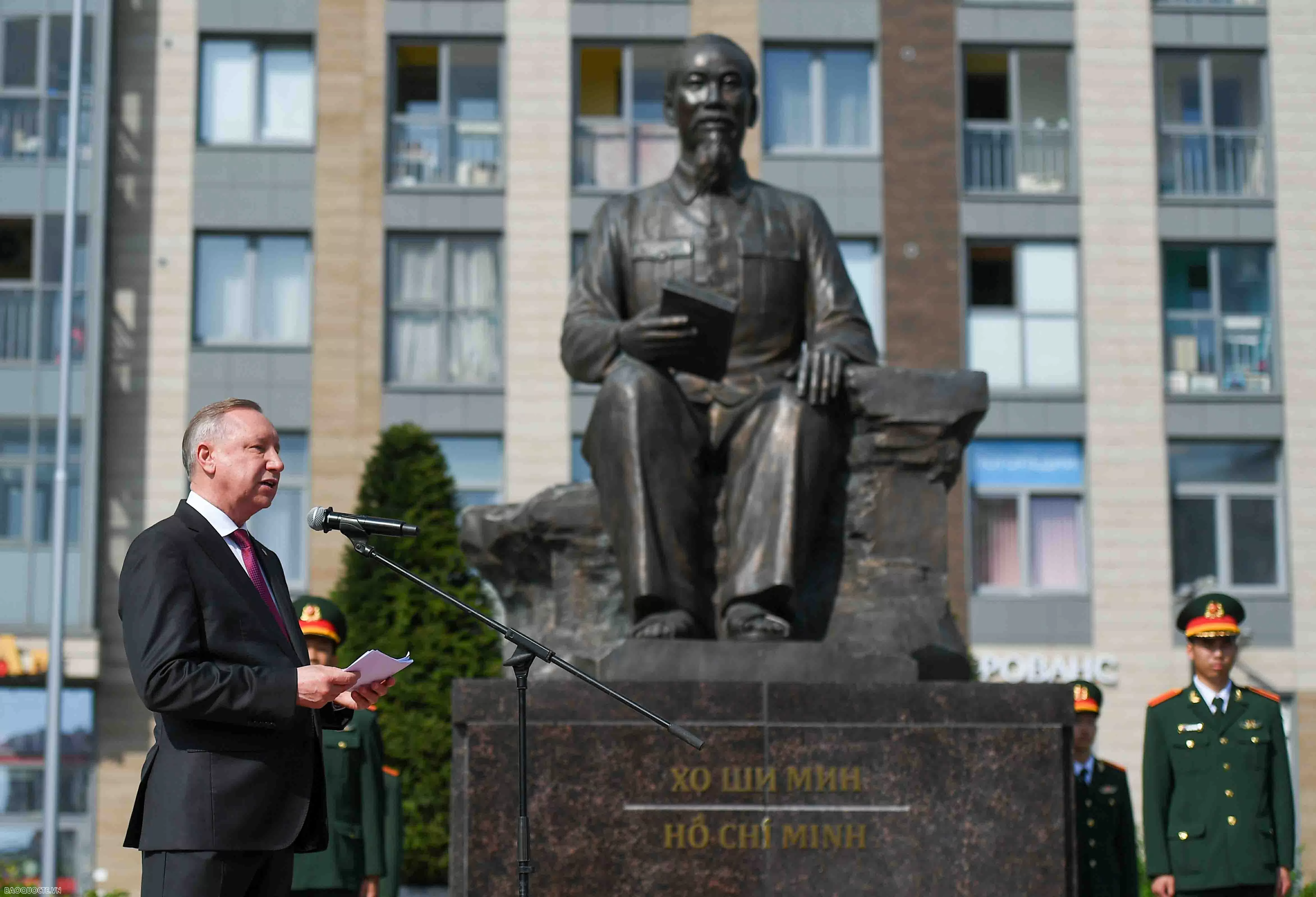 Ho Chi Minh Square officially inaugurated in Saint Petersburg