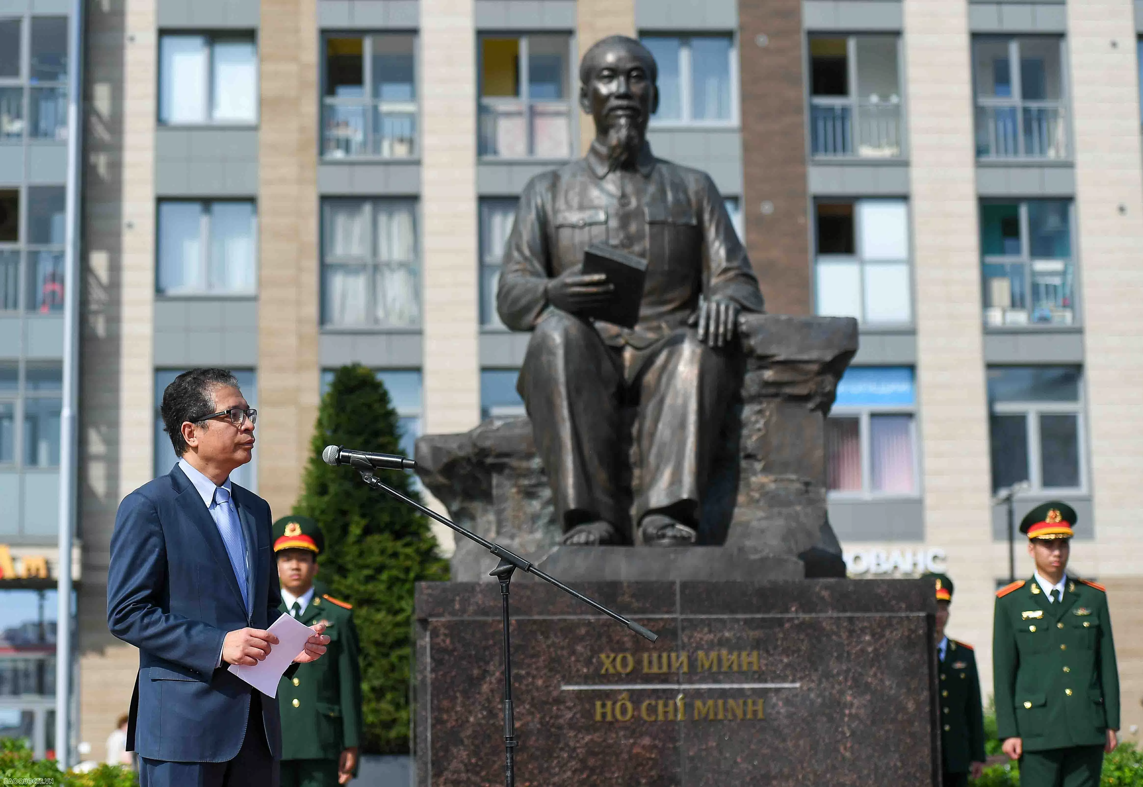 Ho Chi Minh Square officially inaugurated in Saint Petersburg