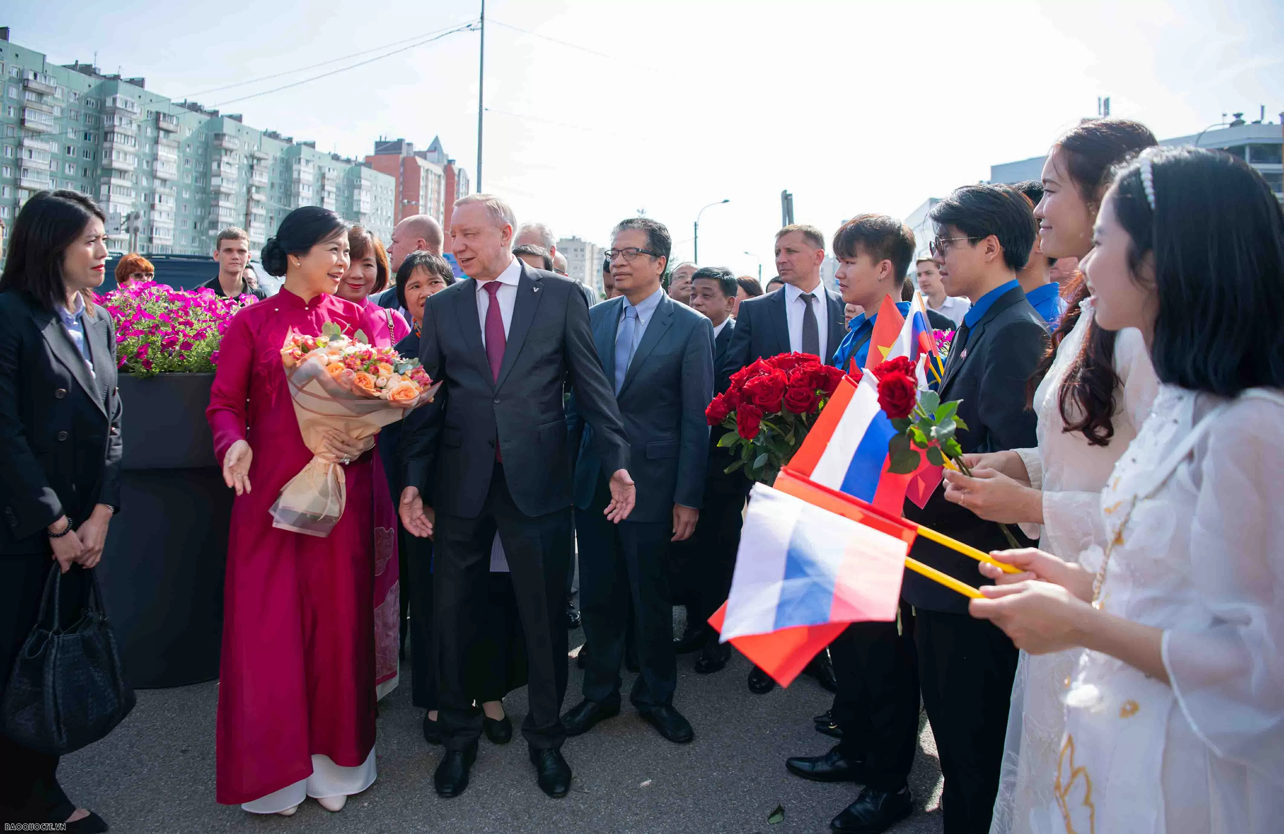 Ho Chi Minh Square officially inaugurated in Saint Petersburg