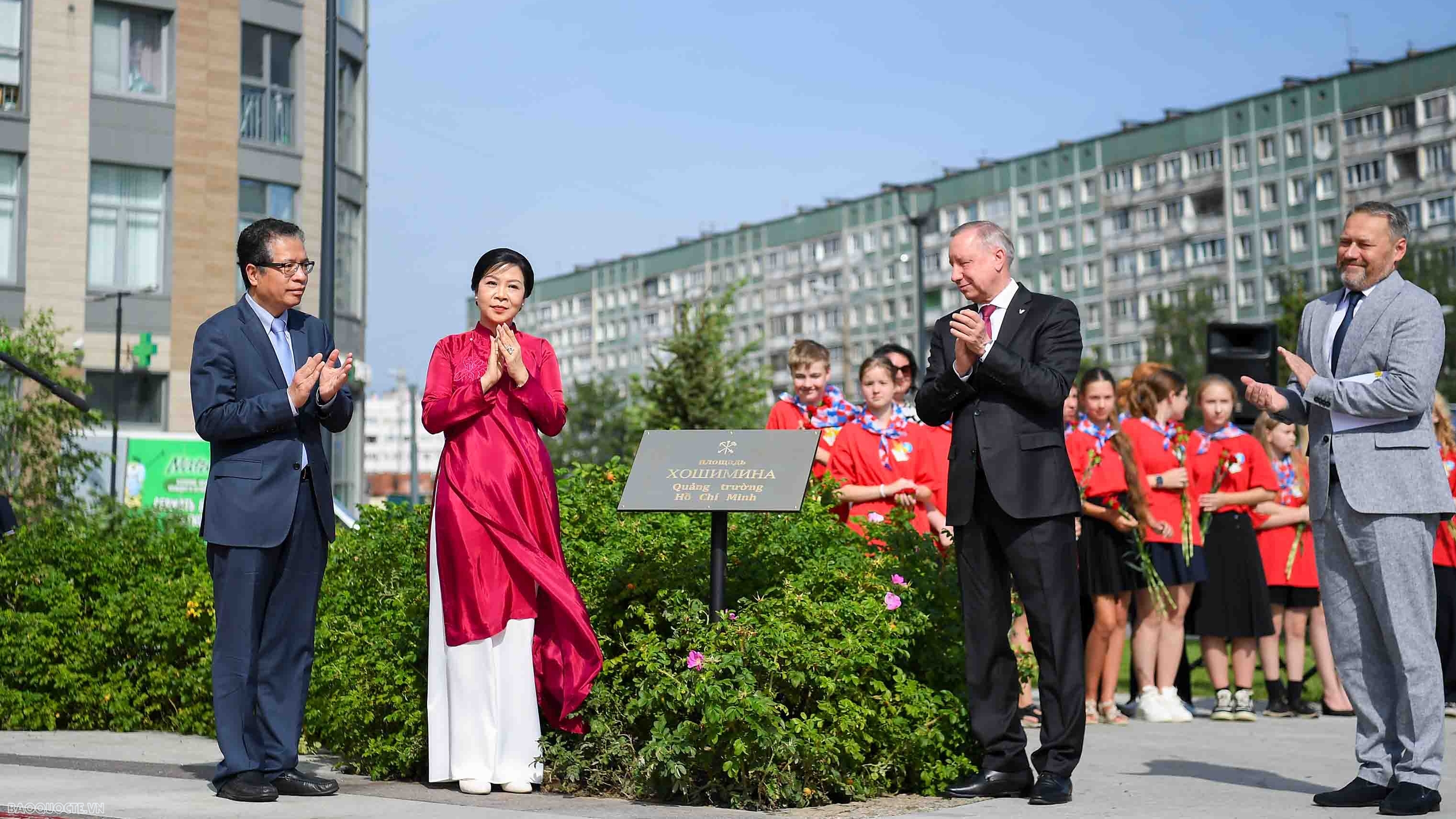 Ho Chi Minh Square officially inaugurated in Saint Petersburg