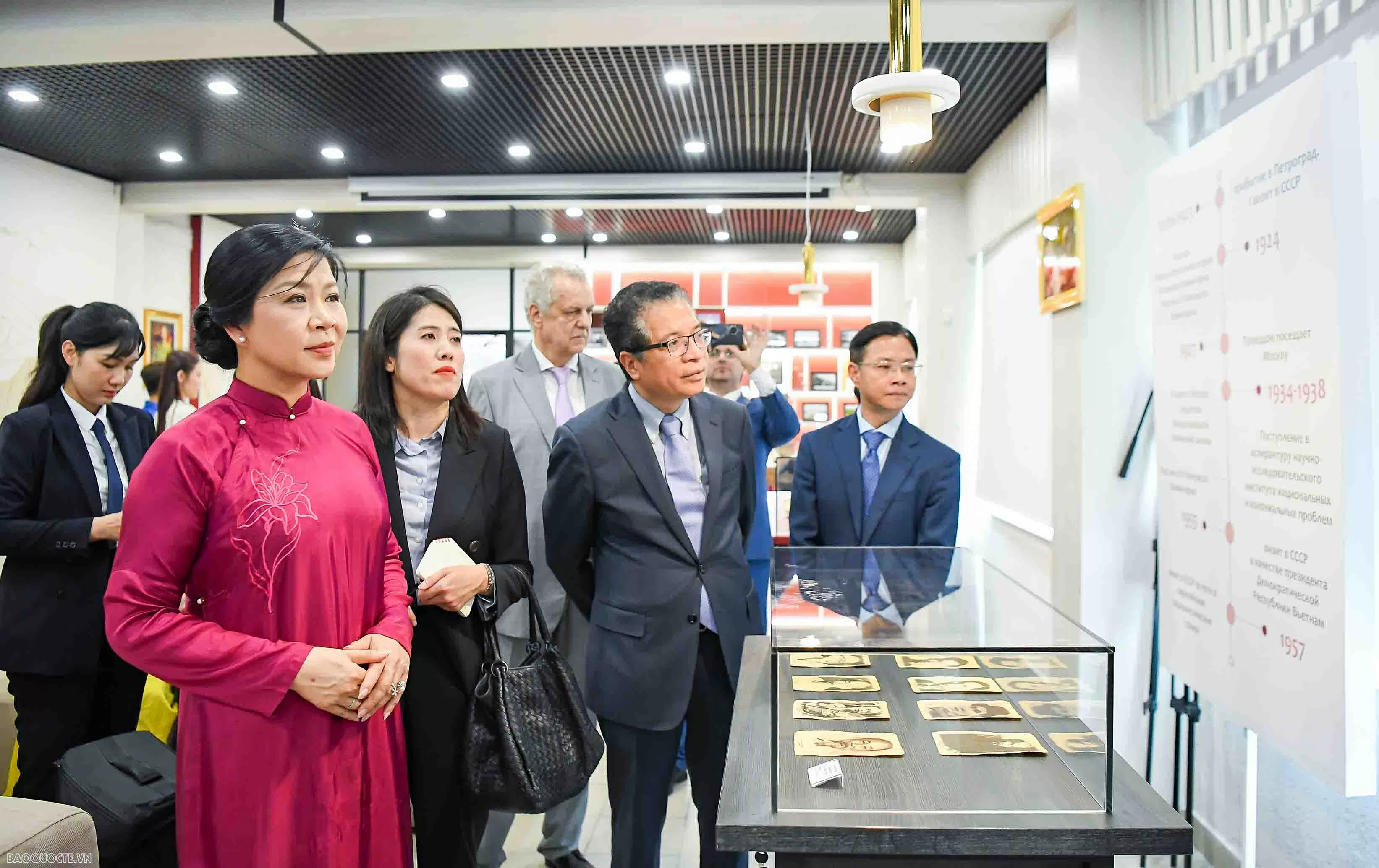 Ho Chi Minh Square officially inaugurated in Saint Petersburg