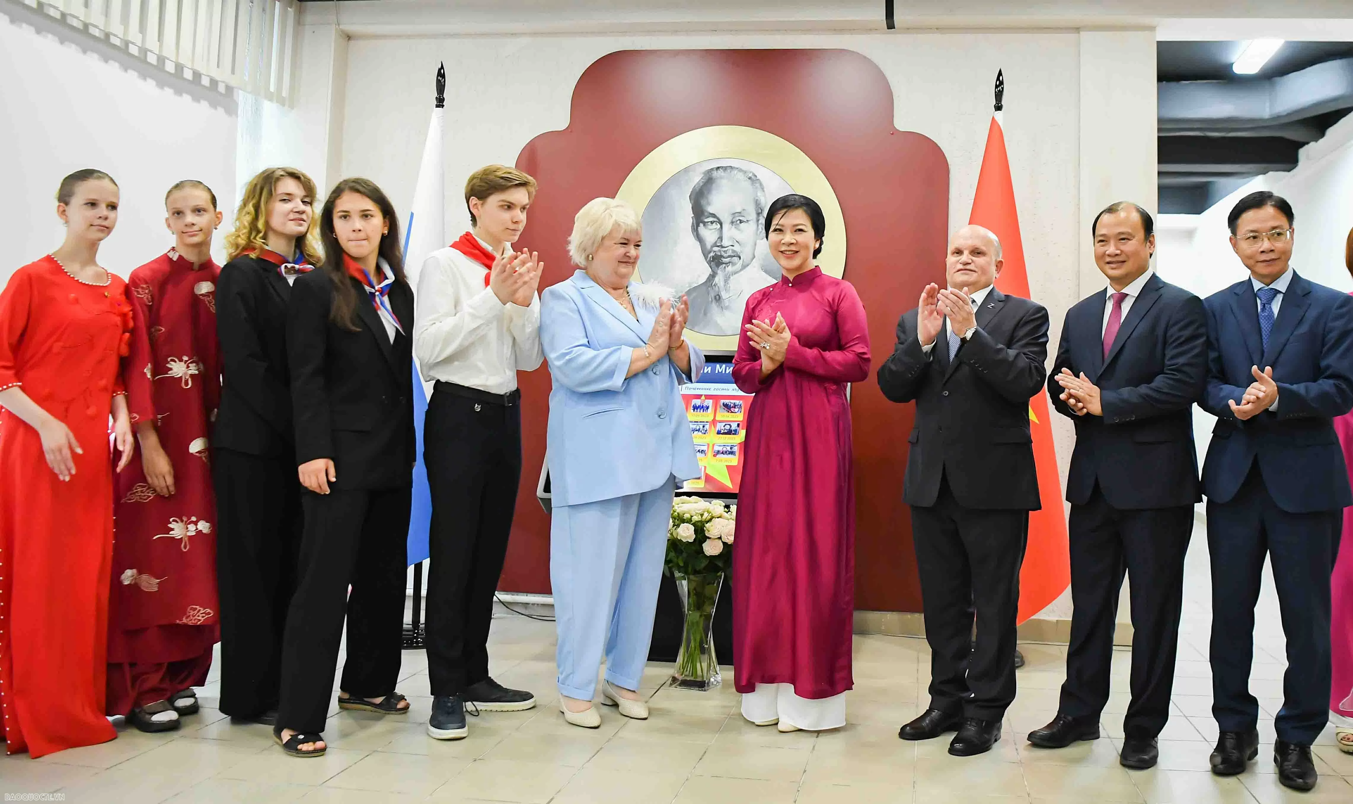 Ho Chi Minh Square officially inaugurated in Saint Petersburg