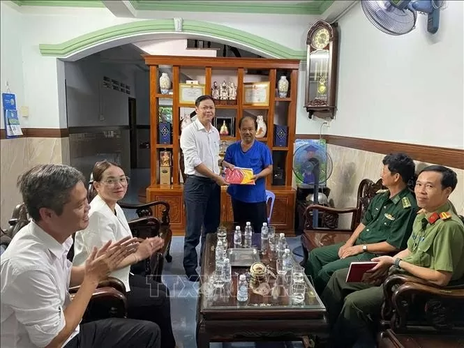 Anti-IUU fishing communications delivered to HCM City’s largest fishing fleet