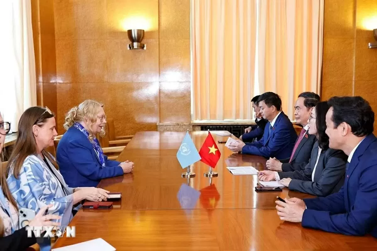 National Assembly Chairman Tran Thanh Man meets with Director General of the United Nations Office in Geneva