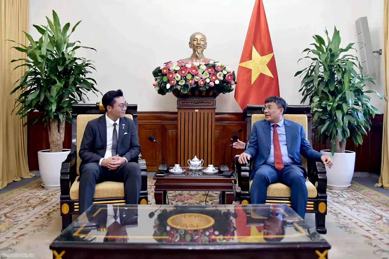Promoting effective and substantive Vietnam-Japan local cooperation Promoting effective and substantive Vietnam-Japan local cooperation