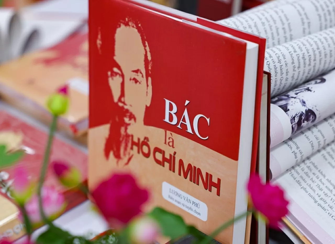 New publications shed light on the life and legacy of President Ho Chi Minh New publications shed light on the life and legacy of President Ho Chi Minh
