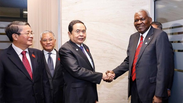 Vietnam, Cuba top legislators commit to stronger ties at Geneva meeting