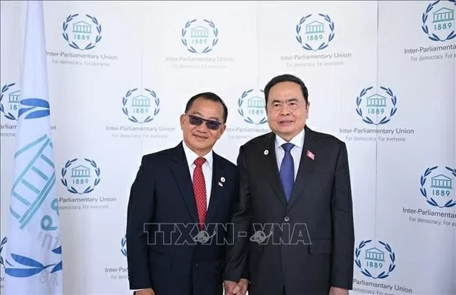 NA Chairman Tran Thanh Man meets with foreign parliamentary leaders on WCSP 6 sidelines