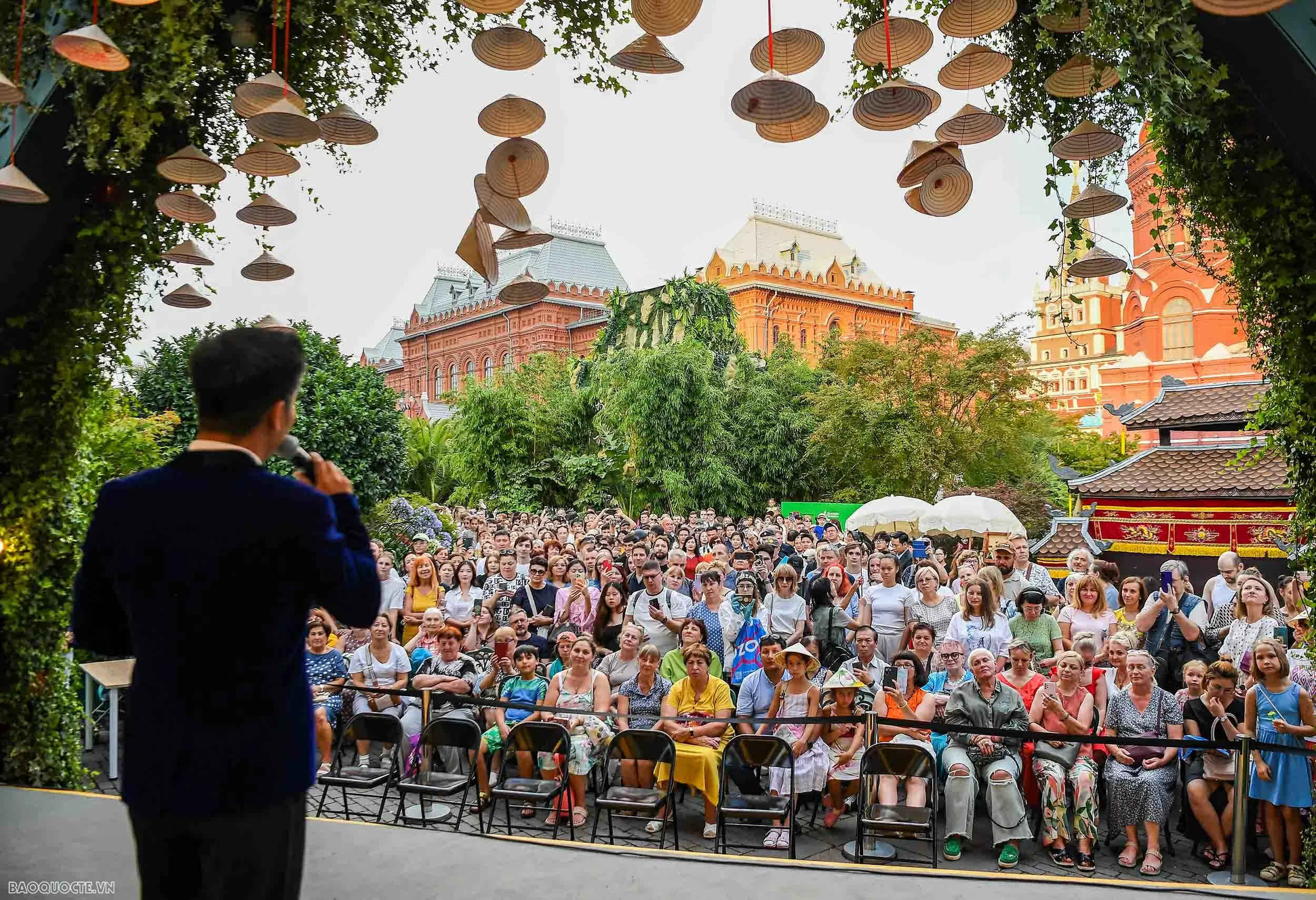 Vietnamese Ao Dai Displayed in the Heart of Russia