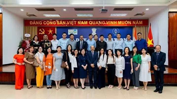 India grants 78 long-term Scholarships to Vietnamese Students