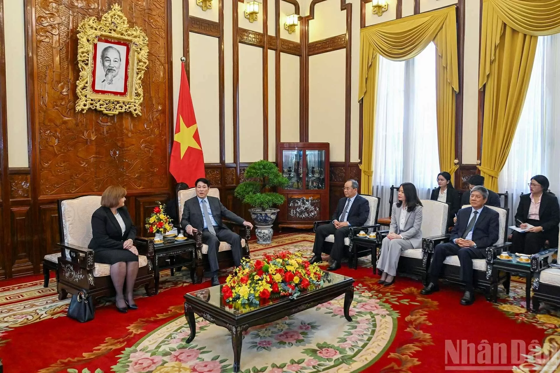 Chủ tịch nước Lương Cường tiếp Đại sứ Ai Cập Amal Abdel Kader Elmorsi Salama tại Phủ Chủ tịch, ngày 1/7/2025. (Nguồn: TTXVN) Chủ tịch nước Lương Cường tiếp Đại sứ Ai Cập Amal Abdel Kader Elmorsi Salama tại Phủ Chủ tịch, ngày 1/7/2025. (Nguồn: TTXVN)