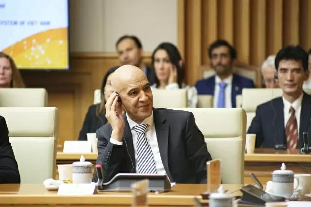 Prime Minister Pham Minh Chinh holds meeting to brief Diplomatic Corps on local governance reform Prime Minister Pham Minh Chinh holds meeting to brief Diplomatic Corps on local governance reform