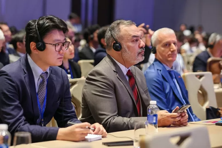 Trung tâm Tài chính quốc tế tại Việt Nam: Không chỉ để đón nhà đầu tư, mà phải chủ động dẫn dắt mô hình tài chính mới Trung tâm Tài chính quốc tế tại Việt Nam: Không chỉ để đón nhà đầu tư, mà phải chủ động dẫn dắt mô hình tài chính mới