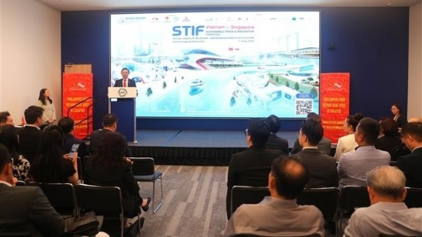 Businesses of Vietnam and Singapore boost digital connectivity and green transition