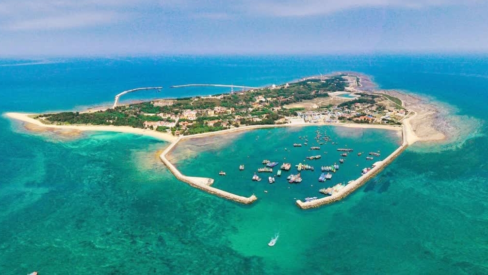 Bach Long Vi special zone - A driver of economic development