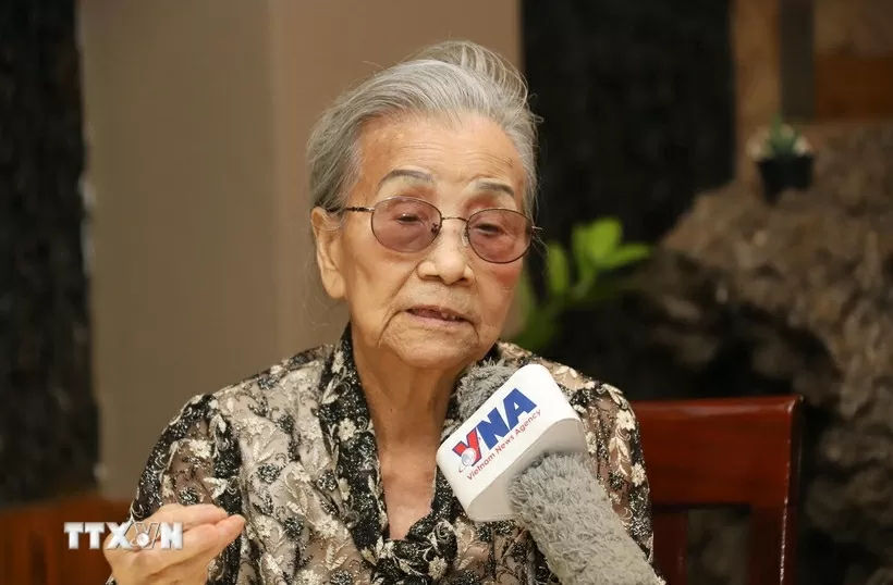 Keeping the flame of Vietnamese alive in Laos: The story of four Generations living far from their homeland Keeping the flame of Vietnamese alive in Laos: The story of four Generations living far from their homeland