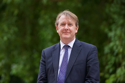 Bridge-builder enhances ASEAN - UK engagement