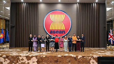 Bridge-builder enhances ASEAN - UK engagement Bridge-builder enhances ASEAN - UK engagement