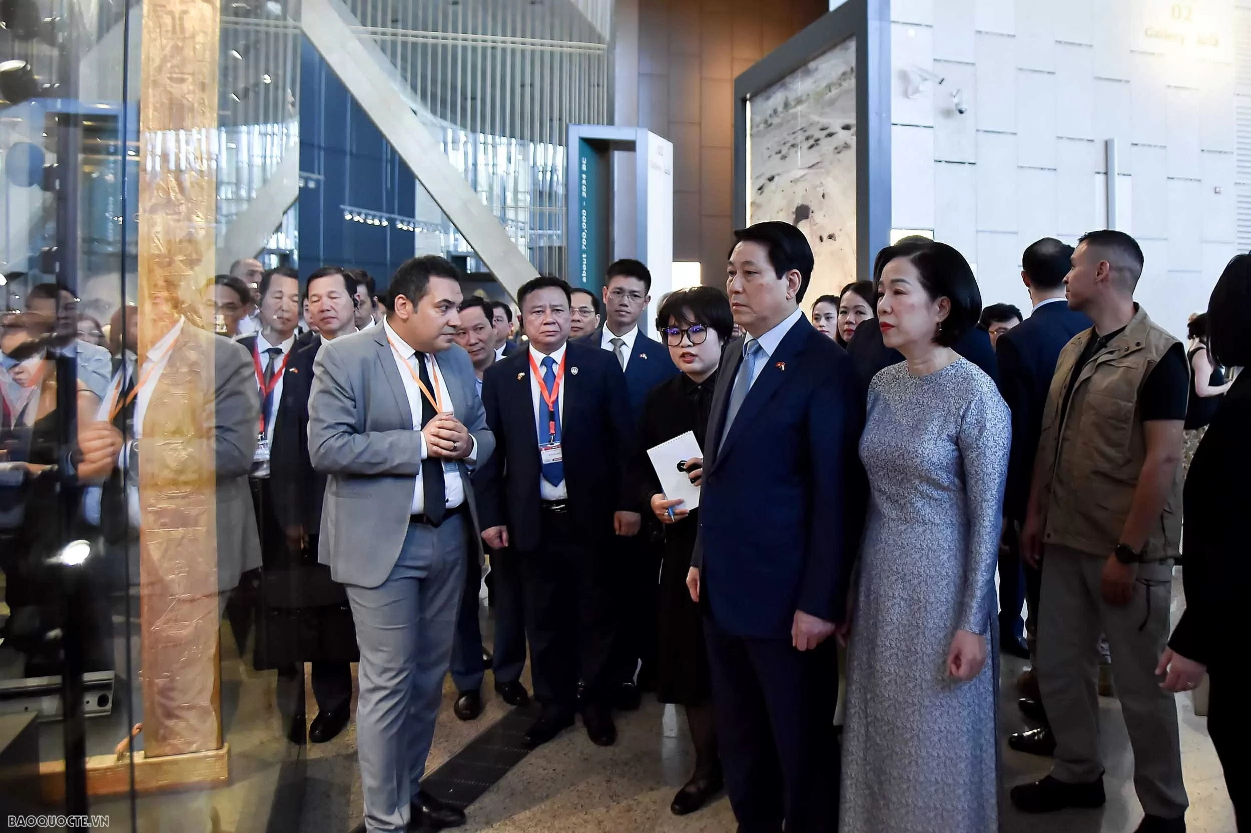 President Luong Cuong tours Grand Egyptian Museum