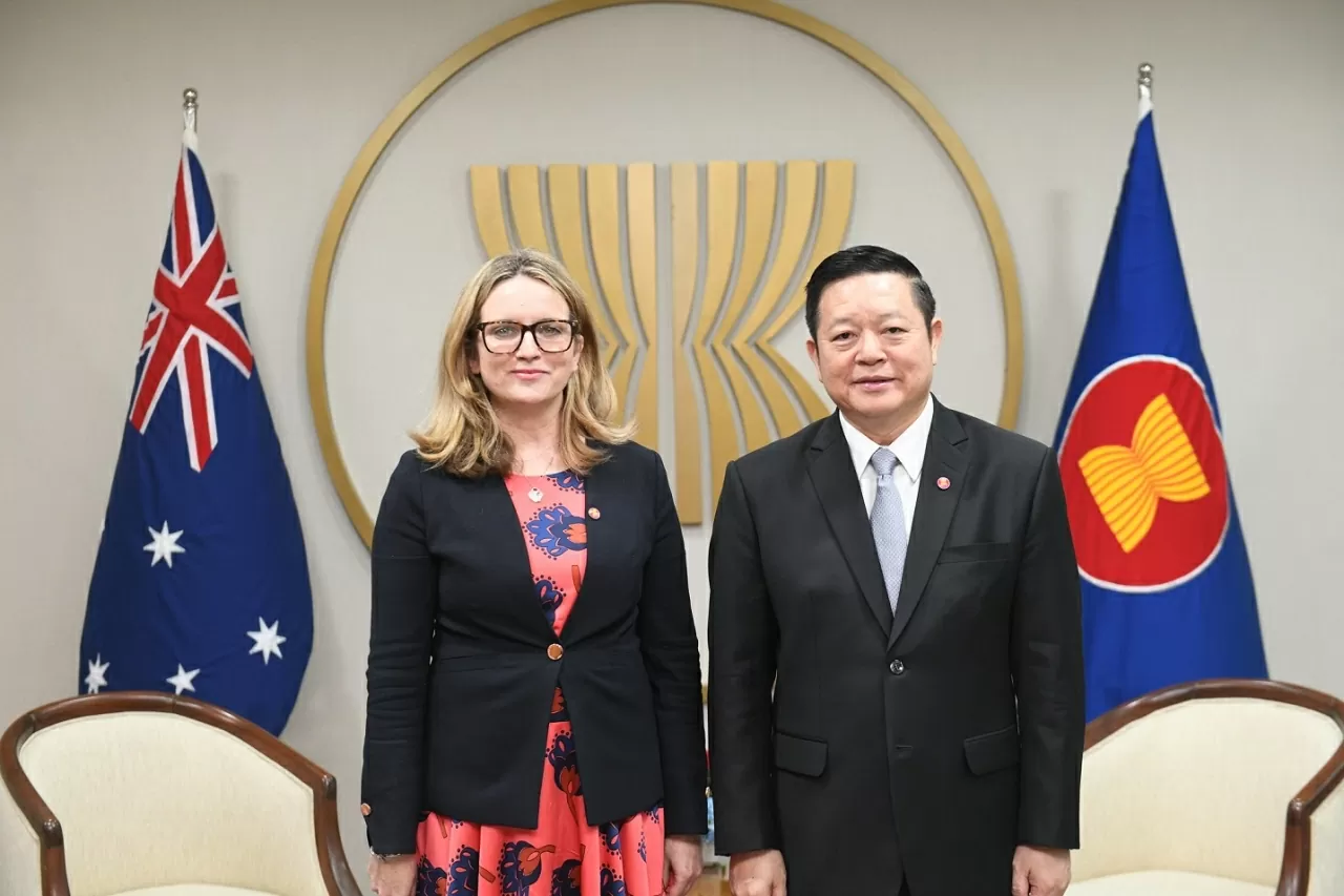 Australia – ASEAN: sharing a region and sharing a future Australia – ASEAN: sharing a region and sharing a future