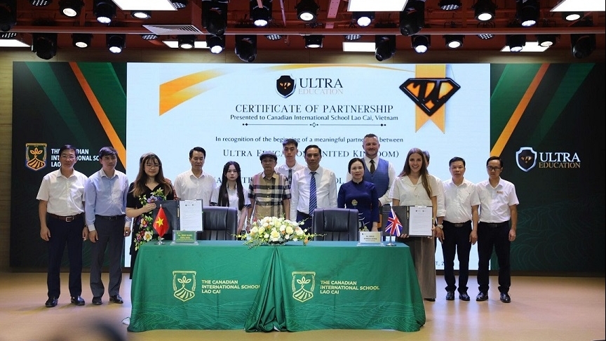 CIS Lao Cai and Ultra Education (UK) strengthen cooperation in education program for K–12 students
