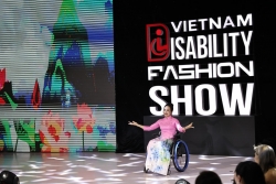 Fashion runway debuts in Hanoi for people with disabilities