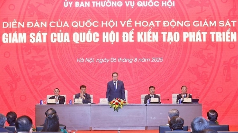 NA Chairman Tran Thanh Man chairs Forum on National Assembly’s supervision work for national development in the new era