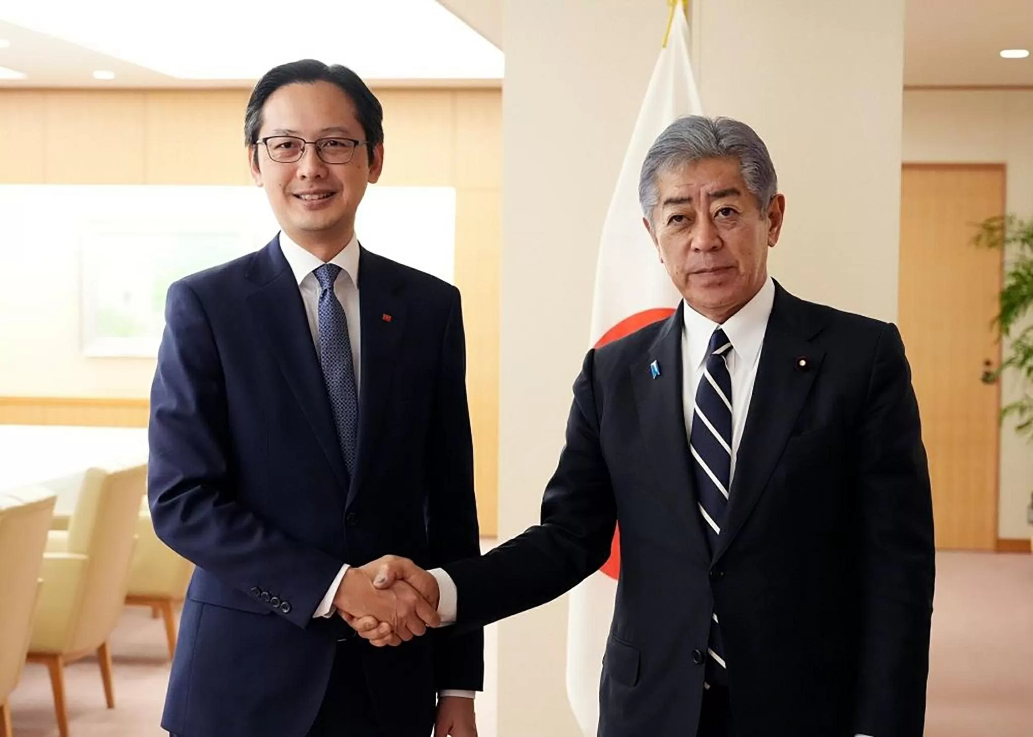 Ambassador Do Hung Viet visits Japan to prepare for 11th NPT RevCon Ambassador Do Hung Viet visits Japan to prepare for 11th NPT RevCon