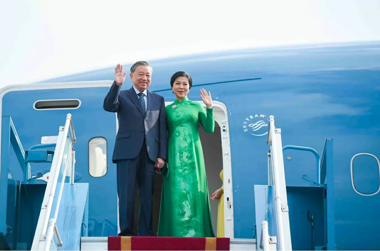 Tổng Bí thư Tô Lâm và Phu nhân rời Hà Nội, lên đường thăm cấp Nhà nước Hàn Quốc. (Ảnh: Nguyễn Hồng)