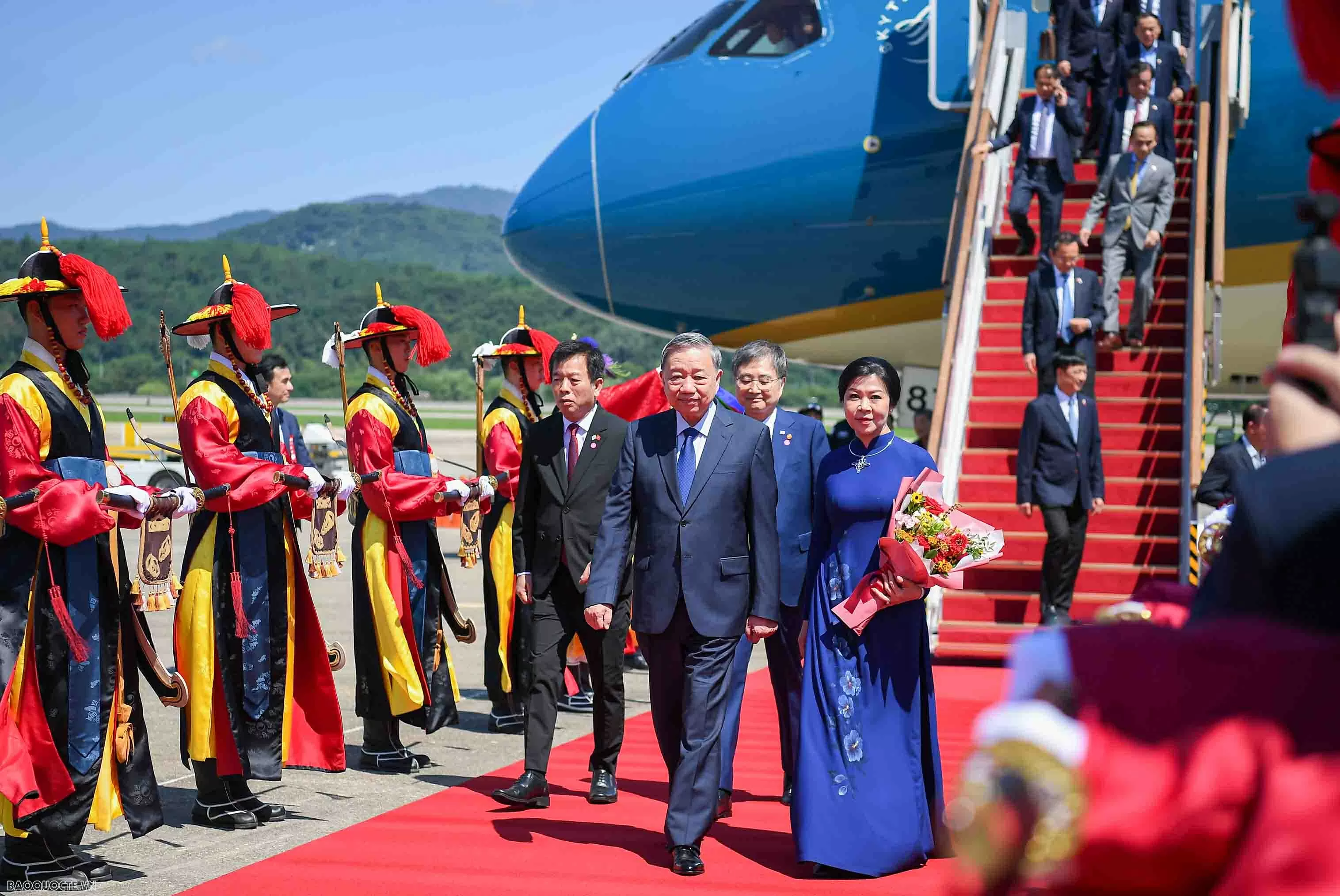 Vietnam seeks to deepen ties with RoK: Deputy PM, Foreign Minister Bui Thanh Son Vietnam seeks to deepen ties with RoK: Deputy PM, Foreign Minister Bui Thanh Son