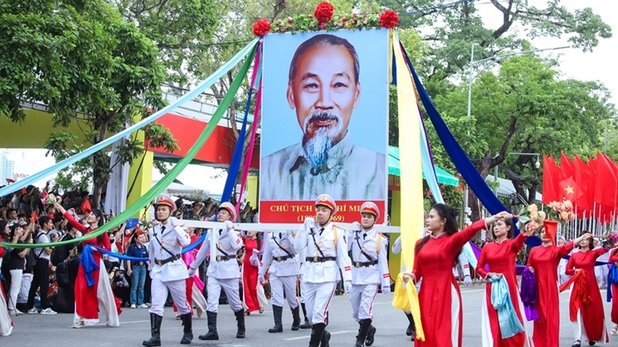'For a Peaceful Capital': Affirming the discipline, elite quality, and modernity of Hanoi Police in the new era