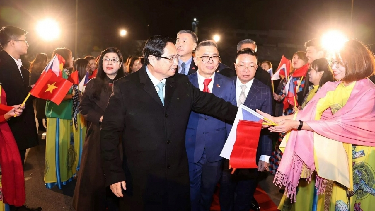 80th anniversary of diplomatic sector: Vietnamese diplomats spread homeland love in Europe