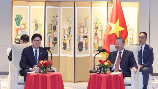 Party General Secretary To Lam urges RoK’s Busan to expand cooperation with Vietnamese localities