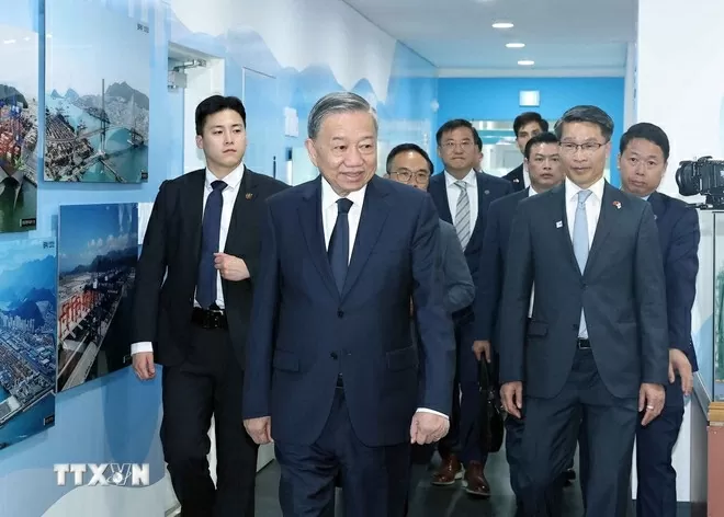 Party General Secretary To Lam visits Busan Port, highlights potential of Vietnam – RoK maritime cooperation