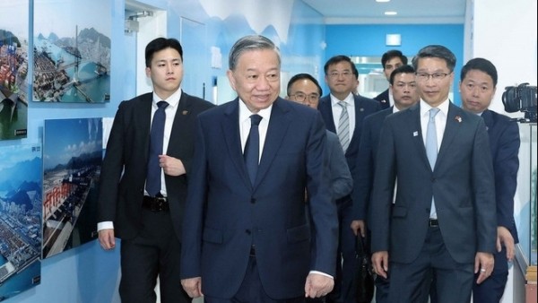 Party General Secretary To Lam visits Busan Port, highlights potential of Vietnam – RoK maritime cooperation