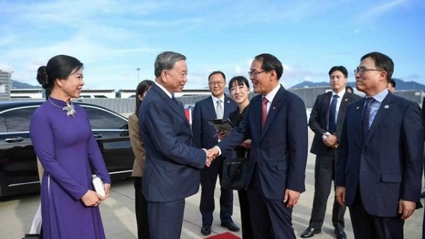 Party General Secretary To Lam wraps up state visit to RoK