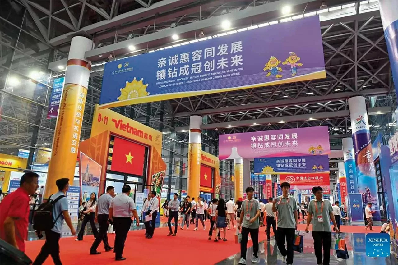 Border exchanges help boost Vietnam-China friendship