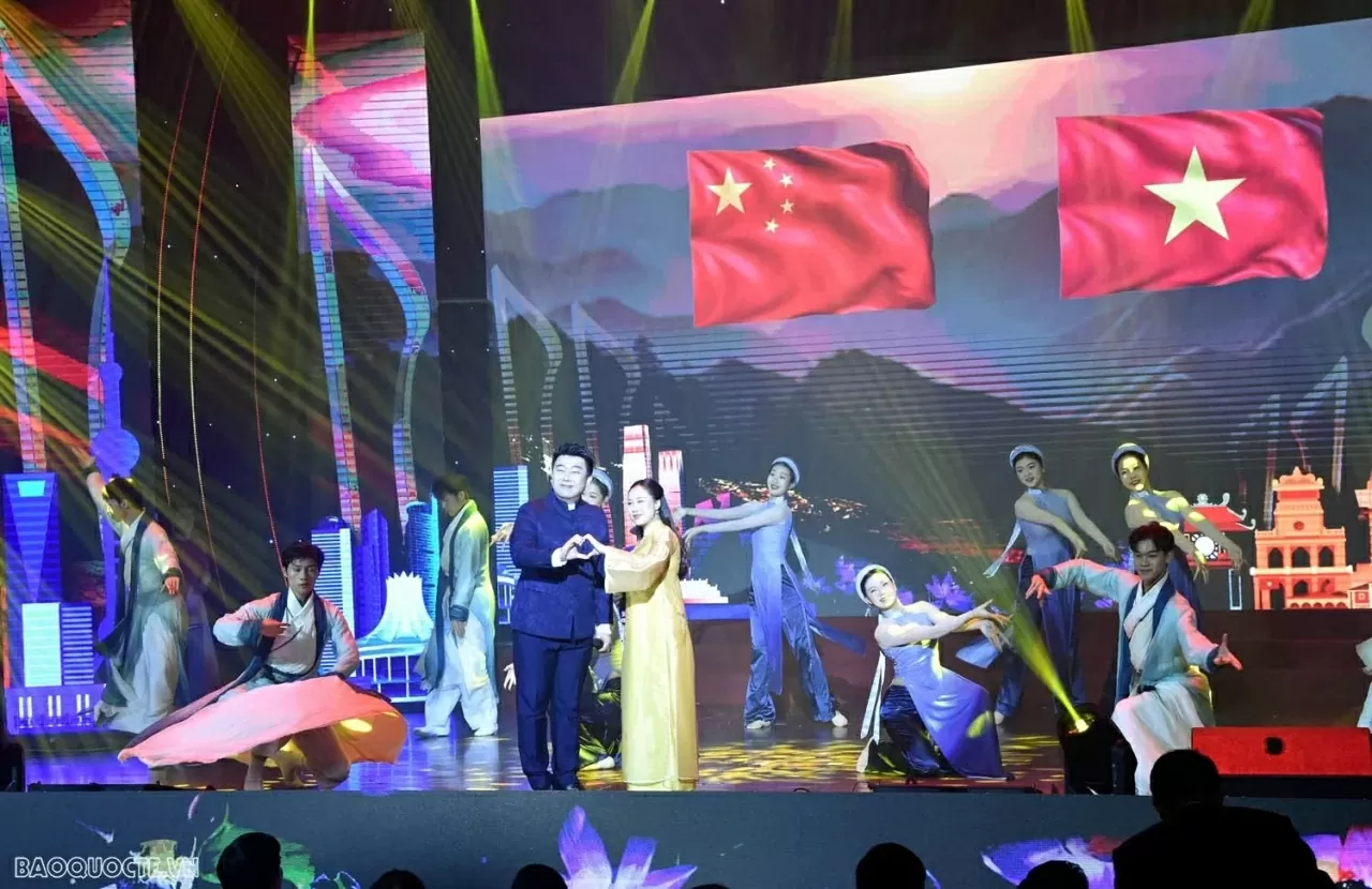 Border exchanges help boost Vietnam-China friendship