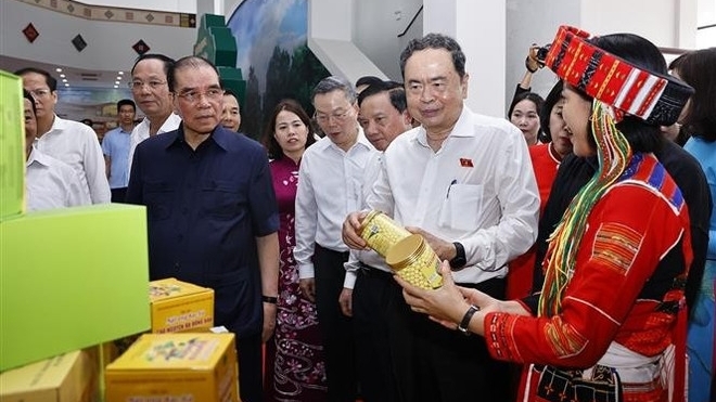 Tuyen Quang should promote revolutionary heroism in national construction, protection: National Assembly